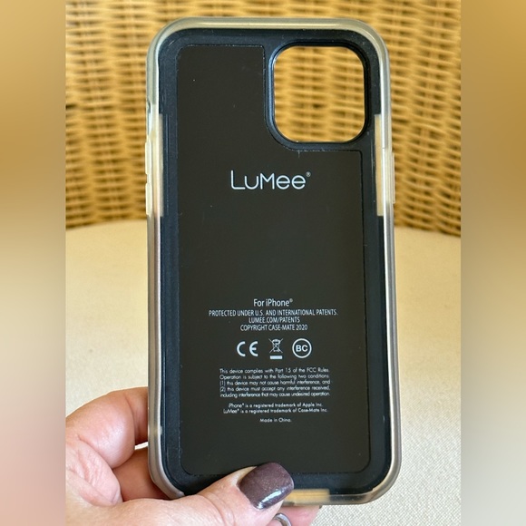 Paris Hilton Lumee Halo Holographic Selfie Cell Case Fits Apple 12 Pro Max - Picture 11 of 15